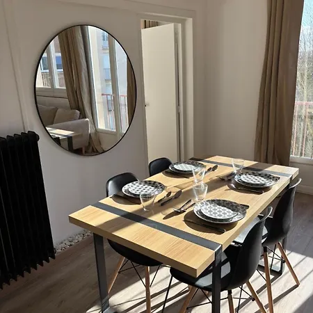 Apartment New, Bright